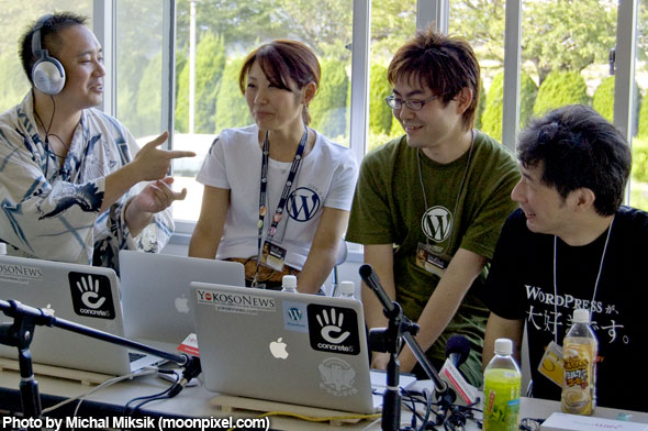 20110827.08.wordbeach