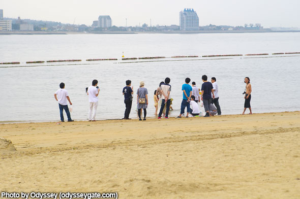 20110827.17.wordbeach